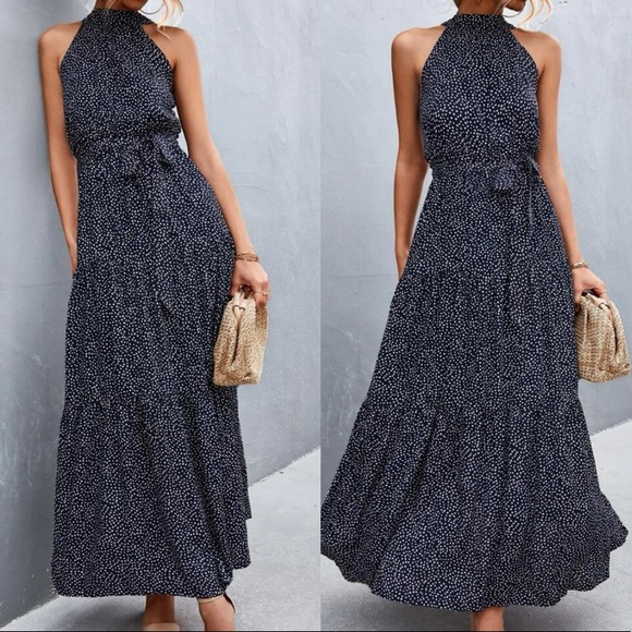 Floral print belted maxi dress - Picture 4 of 4